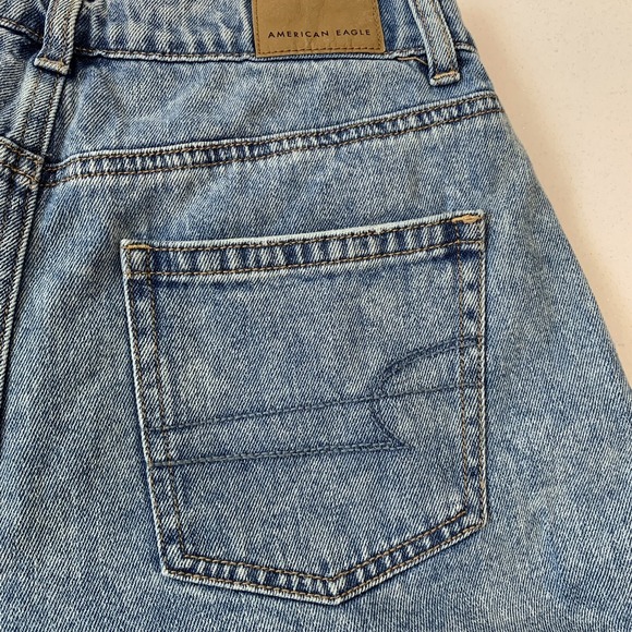 American Eagle Mom Short Woman 00 High‎ Rise Denim Blue Pleats Pockets  Beach - Picture 6 of 12